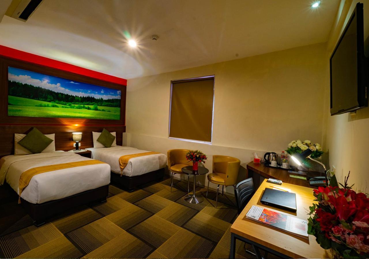 Miyana Hotel Medan Eksteriør billede