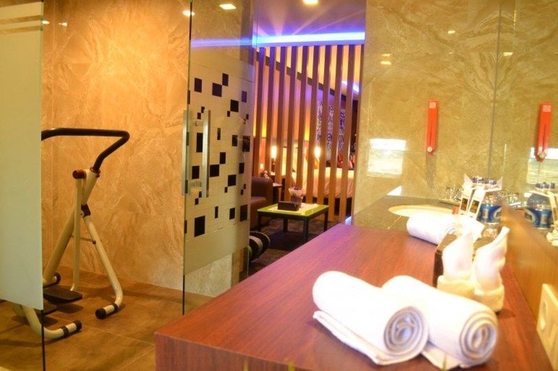 Miyana Hotel Medan Eksteriør billede
