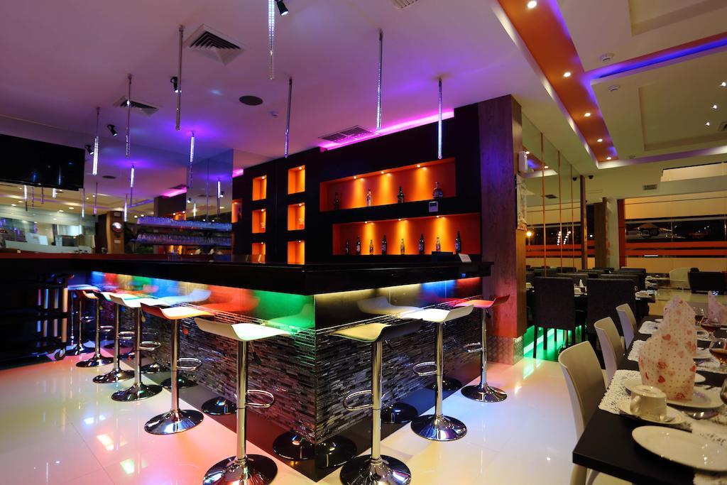 Miyana Hotel Medan Eksteriør billede